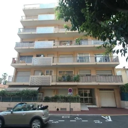 Beau 2p Avec Terrasse Et Parking 1 *